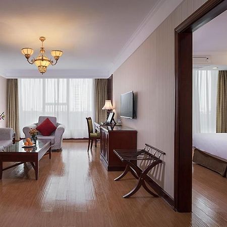 Vienna International Hotel Taicang Nanyang Plaza Εξωτερικό φωτογραφία