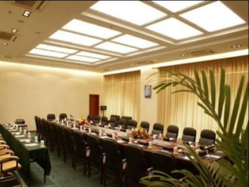 Vienna International Hotel Taicang Nanyang Plaza Εξωτερικό φωτογραφία